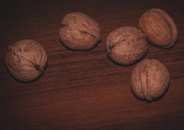 Ceviz. Beyin için vitaminler.