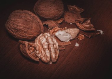 Ceviz. Beyin için vitaminler.