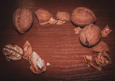 Ceviz. Beyin için vitaminler.