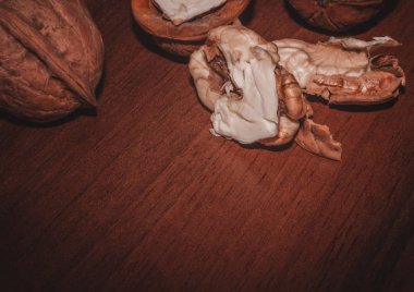 Ceviz. Beyin için vitaminler.