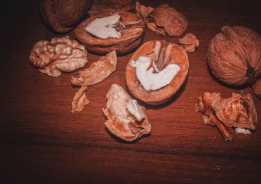 Ceviz. Beyin için vitaminler.