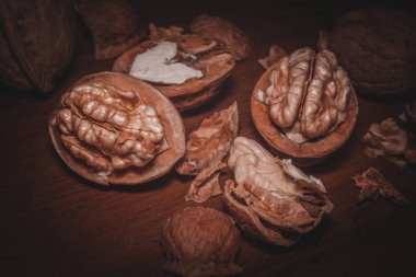 Ceviz. Beyin için vitaminler.