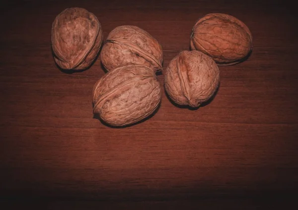 Walnüsse. Vitamine für das Gehirn. — Stockfoto