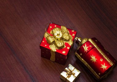 Bir kartpostal ile Noel oyuncaklar için şablon. arka plan.