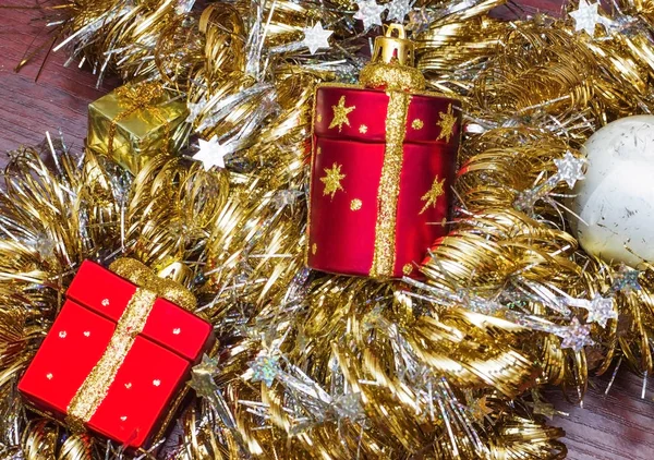 Bir kartpostal ile Noel oyuncaklar için şablon. arka plan.