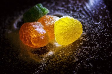 Şeker renkli tatlılar.