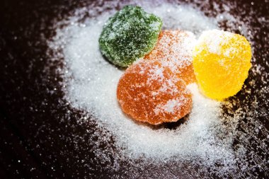 Şeker renkli tatlılar.