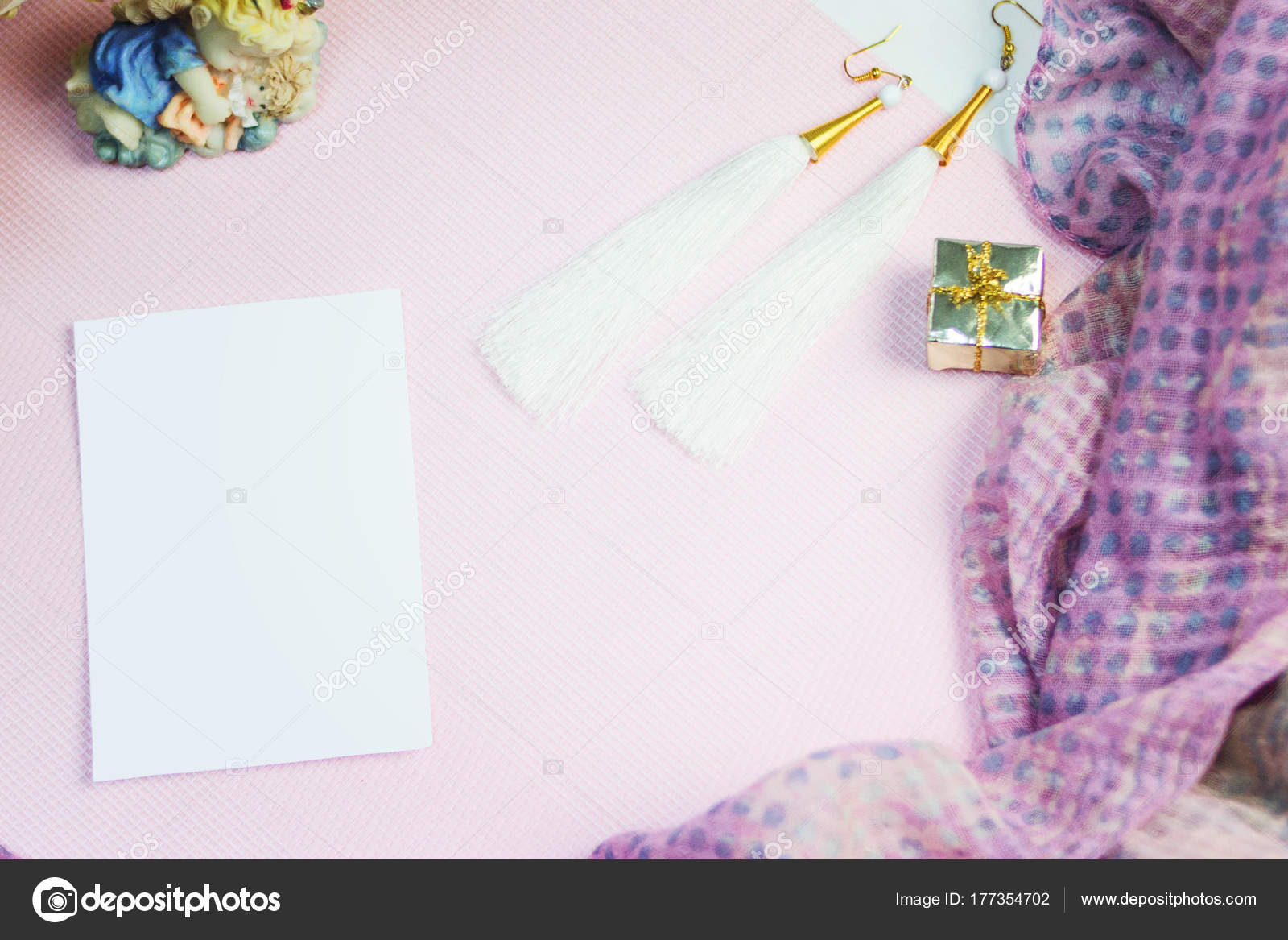 Bellissimi Adesivi Con Accessori Femminili Foto Stock