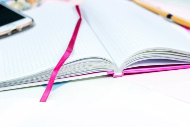 Kadın güzelliğinin öğelerle güzel defter