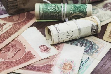 Farklı ülkelerin eski para