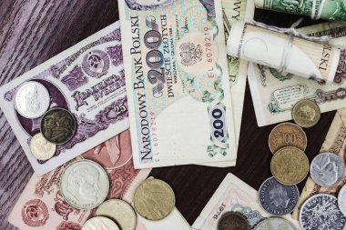 Farklı ülkelerin eski para