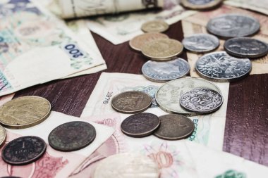 Farklı ülkelerin eski para