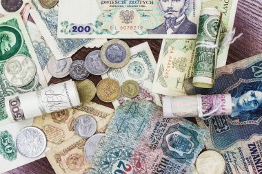 Farklı ülkelerin eski para