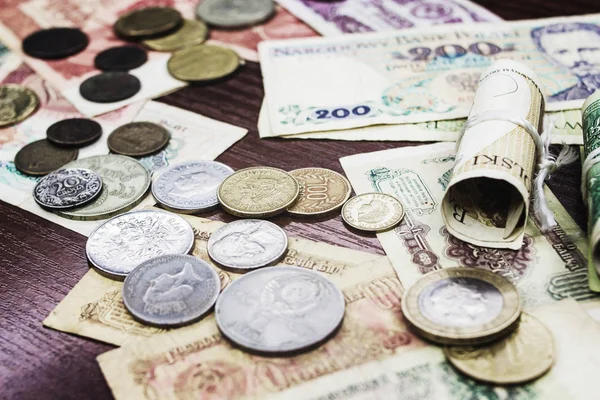 El dinero antiguo de diferentes países — Foto de Stock