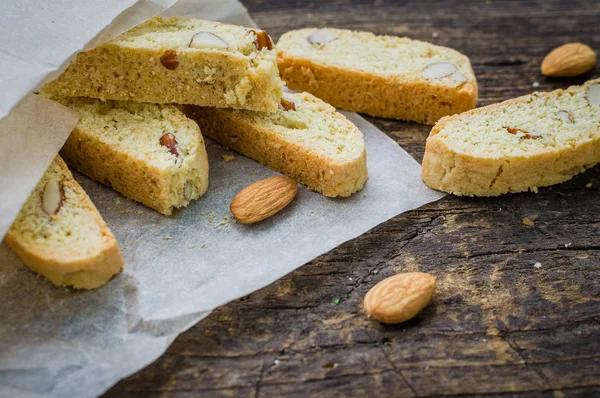 Galletas de almendras caseras —  Fotos de Stock