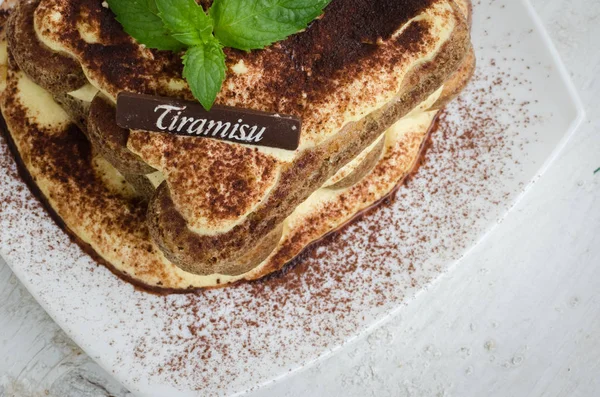 Tiramisu, traditionell italiensk dessert — Stockfoto