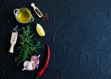 otlar ve baharatlar seçimi