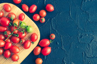 çeşitli renkli domates