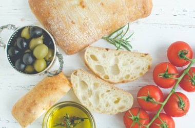 İtalyan ciabatta ekmeği