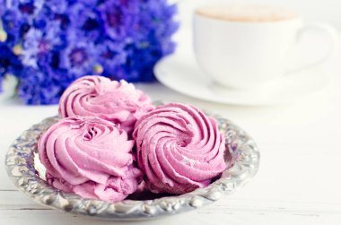 Zephyr ile birlikte cappuccino kahve