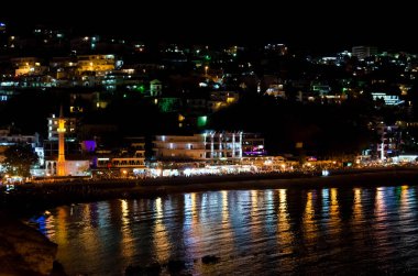 Gece görünümü Ulcinj, Karadağ