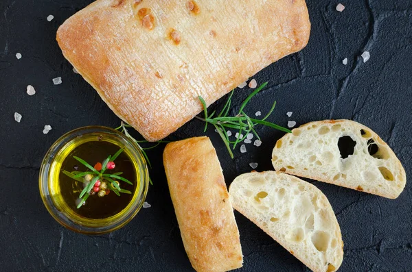 İtalyan ciabatta ekmeği
