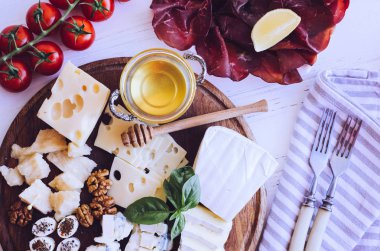 tablo tam Akdeniz meze