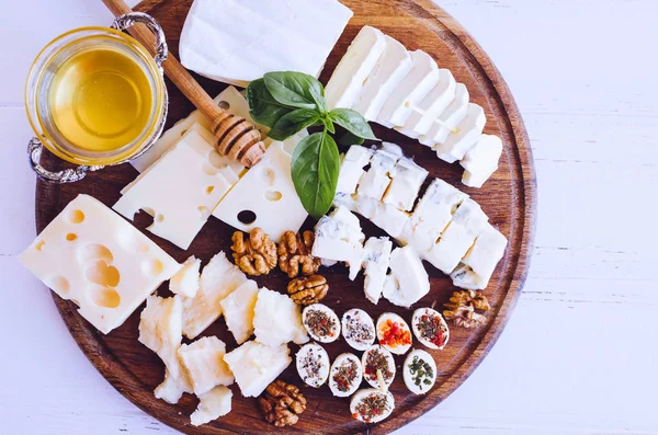 Farklı tipteki Peynir tabağı