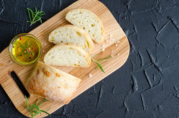 İtalyan ciabatta ekmeği