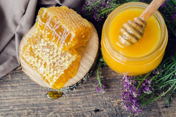 Peteğin ve bal ile cam aranjman