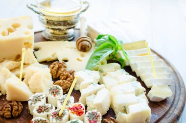 Farklı tipteki Peynir tabağı