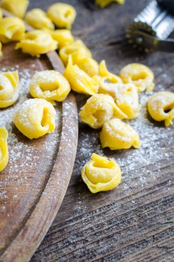 Taze hazırlanan İtalyan tortellini