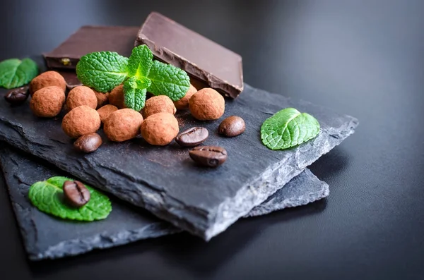 อร่อย ช็อคโกแลตมืด — ภาพถ่ายสต็อก