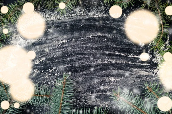 Árvore Abeto Natal Fundo Quadro Negro Com Espaço Para Texto — Fotografia de Stock