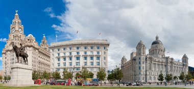 Üç Graces, Liverpool