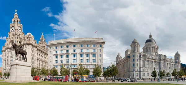 Üç Graces, Liverpool