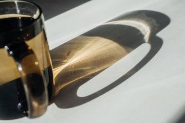 Işık ve gölge oyunu.