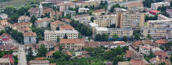 Luchtfoto van de stad van Deva — Stockfoto