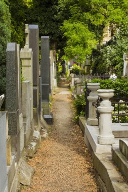 Eski mezarlığı Pantheon'un Prag'da yolu. Çek Cumhuriyeti