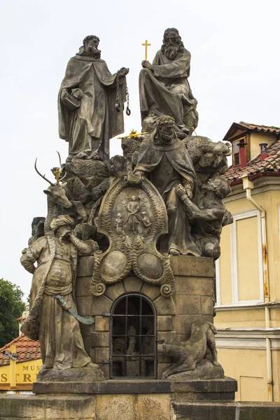 Ancient Sculptures Charles Bridge Prague Czech Republic — Stock Photo, Image