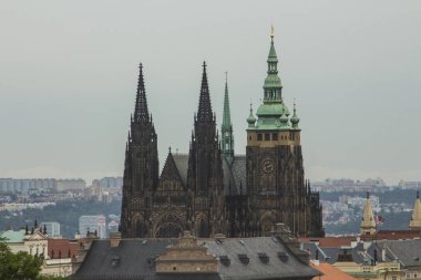 The Metropolitan Cathedral of Saints Vitus, Wenceslaus ve Adalbert Prag 'da Katolik bir katedraldir.