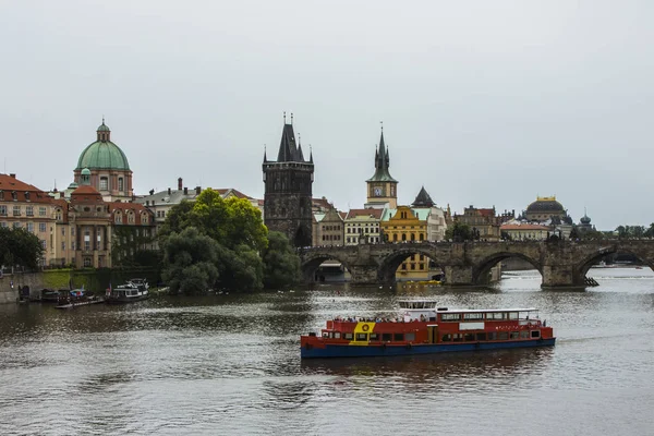 Widok Mostu Karola Pradze Republika Czeska — Zdjęcie stockowe