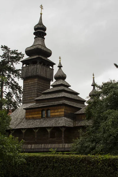 Hermosa Iglesia Madera Antigua Uzhhorod Ucrania — Foto de Stock