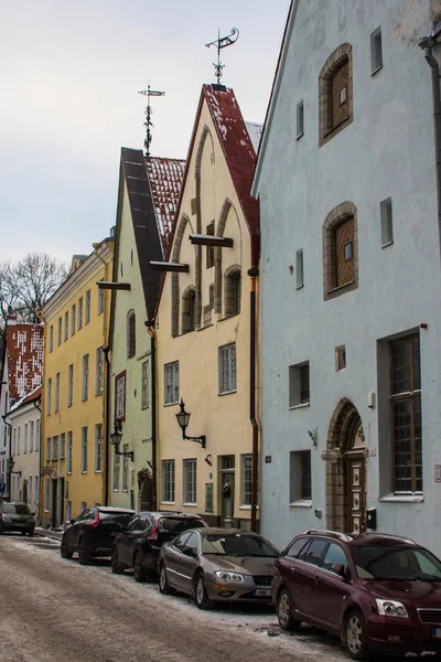 Στενή Οδός Στην Παλιά Πόλη Ταλίν Χειμώνα Εσθονία — Φωτογραφία Αρχείου