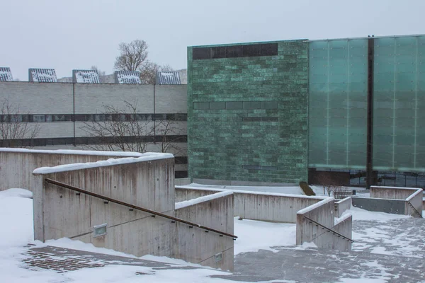 Современное Здание Таллиннского Художественного Музея Зимой Эстония — стоковое фото