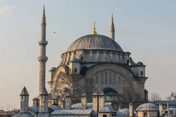 Vista Mesquita Nuruosmaniye Mesquita Otomana Localizada Istambul Turquia — Fotografia de Stock