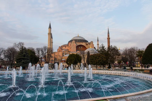 Vista Hagia Sophia Templo Histórico Centro Istambul Pôr Sol Turquia — Fotografia de Stock