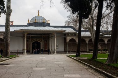 İstanbul 'daki Topkapı Sarayı' ndaki tarihi harem binasının manzarası. Türkiye