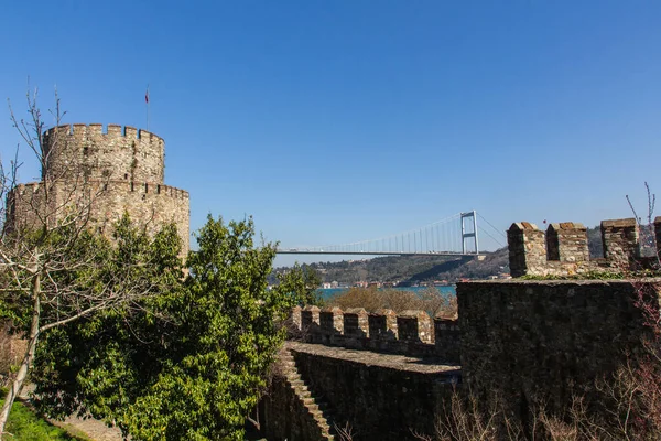 Protective Walls Towers Roumeli Hissar Castle Istanbul Turkey — Stock Photo, Image