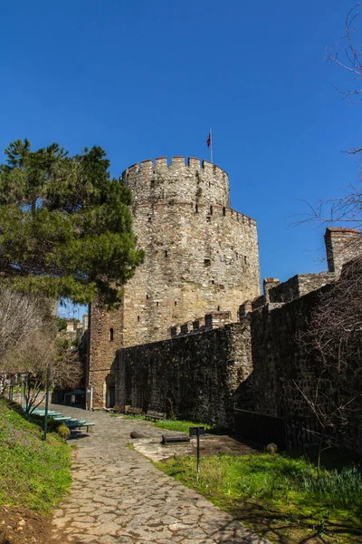 Protective Walls Towers Roumeli Hissar Castle Istanbul Turkey — Stock Photo, Image
